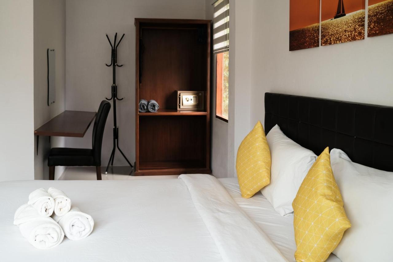 The Lodge At Koh Kood Ko Kut ภายนอก รูปภาพ
