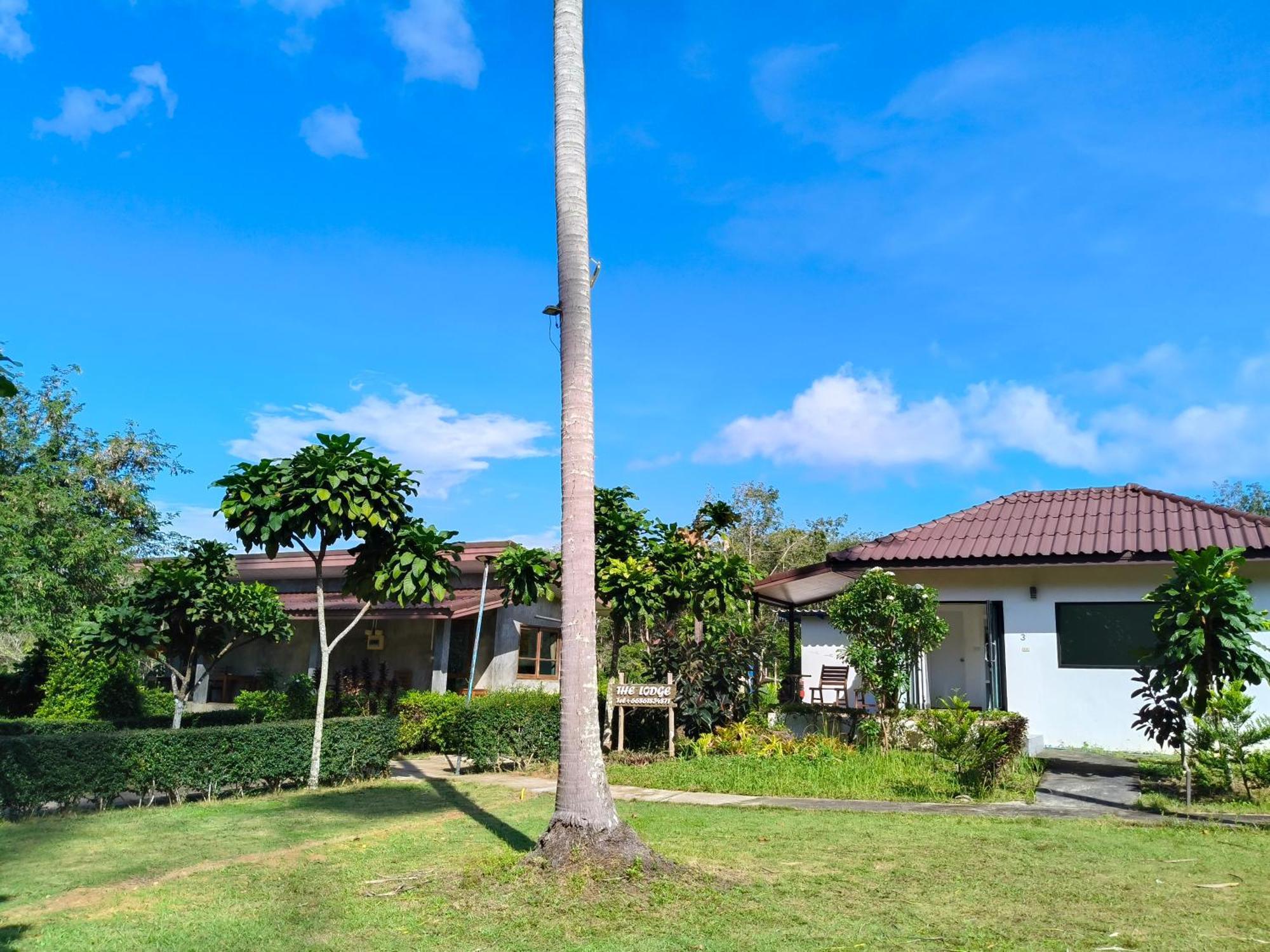 The Lodge At Koh Kood Ko Kut ภายนอก รูปภาพ